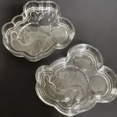 ディズニー　ミッキーとミニー　ガラス　トレー2枚