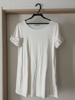 ホワイト Tシャツ 授乳服 フォーマルVIRINA ヴィリーナのサムネイル