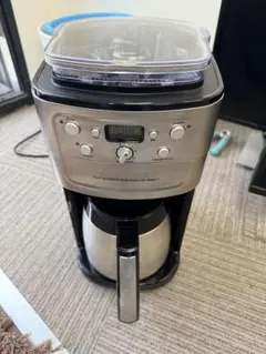 Cuisinart 全自動コーヒーメーカー　値引きしませんのサムネイル