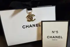 CHANEL チャームおまけつき