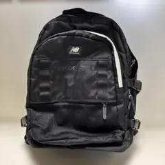 NEW BALANCE リュック 黒 通学 通勤 多機能
