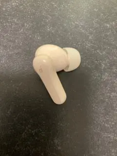 Soundcore Life P2 Mini クリーム色 イヤホン(右耳のみ)