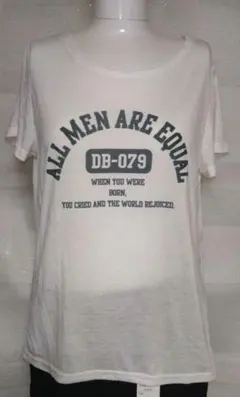 Tシャツ未使用品定価3900円