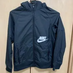 Nike ブラック ウィンドブレーカー