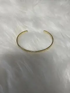 ゴールド シンプル バングル