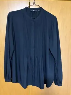 UNIQLO ユニクロ ピンタックブラウス ブラック Lのサムネイル