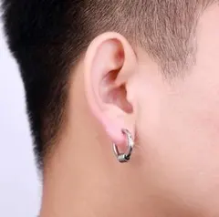 ♥️大人気♥️ピアス　シルバー　ユニセックス　フープ　アクセサリー　カジュアル