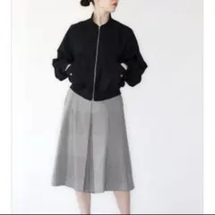 maison de dolce メゾンドドルチェ グロッシー ブルゾン - メルカリ