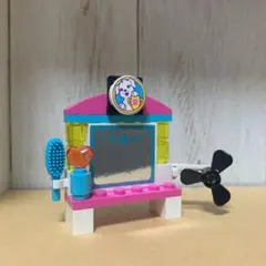 Item thumbnail for item 9410ad6e-d460-4b0c-ba32-085a1bbe8e14