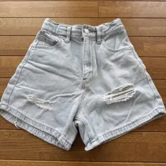 ダメージデニムショートパンツ Sサイズ（140）ライトブルー 夏コーデ