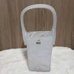 Item thumbnail for item 2c83f68d-87de-4325-849e-048e4c36e03a