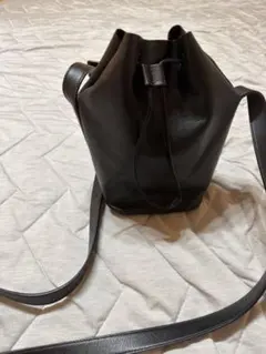 JIL SANDER ジルサンダー　巾着　ショルダーバッグ　レザー　ブラックのサムネイル