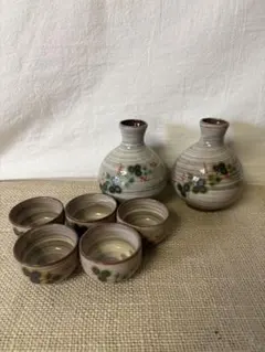 【新品/未使用品】陶器製 徳利 ぐい呑み 7点セット