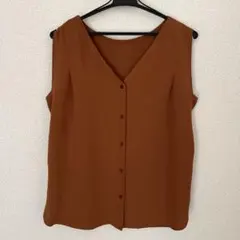 ナノユニバース　ノースリーブカットソー