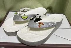Crocsクロックス　ビーチサンダル　トイ・ストーリーのジビッツ付き