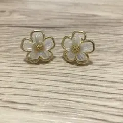 【早い者勝ち】桜モチーフイヤリング