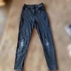 GU ブラックスキニーデニム