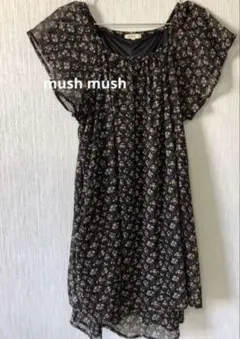 mush mush レディースひざ丈ワンピース 花柄 袖ふんわり かわいいのサムネイル