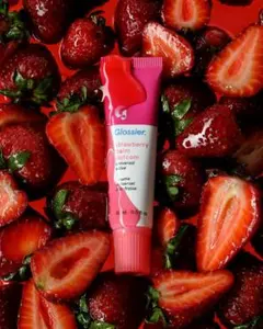 【Strawberry】Balm Dotcom×1★glossierグロッシアーのサムネイル