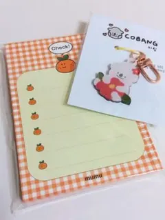 〈新品未開封〉韓国 済州島みかんメモパッド＆済州島つばきキーホルダー