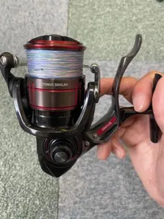 DAIWA CYGNUS 3000LBD スピニングリール 本体のサムネイル