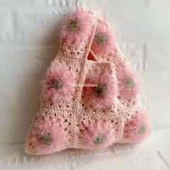 春price❤️ぽふぽふキラキラ✨お花の手編みバッグ
