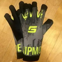 【新品】アディダス アディゼロ 13 アメフト グローブ Ｍ　BLK/Camo 新品】アディダス アディゼロ 13 アメフト グローブ S BLK/Camo