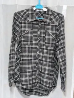 【新品】フェリシモ　チェック　シャツ　黒　白のサムネイル