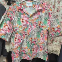 TSUMORI CHISATO　niko and　シャツのサムネイル