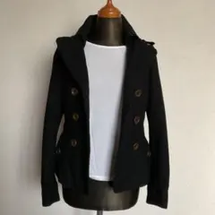 今の季節にピッタリ‼️Pコート