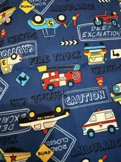 ハギレ　生地　車