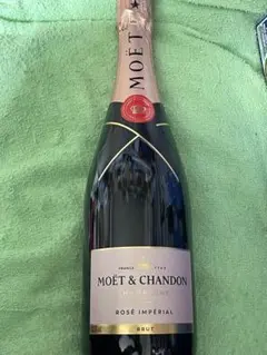 MOËT & CHANDON ロゼ インペリアル 3本セット200ml - メルカリ