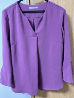 オペークドットクリップ　フレアスリーブブラウス　秋服　シャツ　オフィス