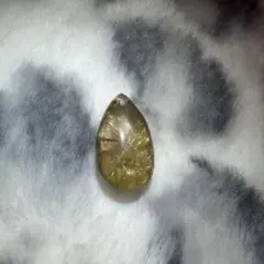 【本日セール】ルチルクォーツ ペンダントトップ 雫型 天然石 パワーストーン