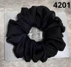 シュシュ4201黒のサテン❣️