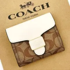 CW715 COACH グリーン ロゴ型押し 本革ウォレット CW715 COACH グリーン ロゴ型押し 本革ウォレット - メルカリ