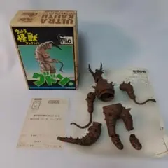 t*4様 海洋堂 ゴジラ 1989 ビオゴジ 酒井ゆうじ ソフビキット 蓄光カラ