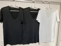 ユニクロ　エアリズム Vネックインナー　3枚セット (黒2, 白1)