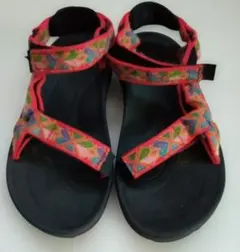 Teva アウトドアサンダルのサムネイル