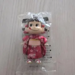 レトロ 不二家 ペコちゃん 着物 キーホルダーのサムネイル