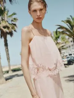 ZARA レーストリム クロップドトップス S ＆ミディ丈レーススカート S