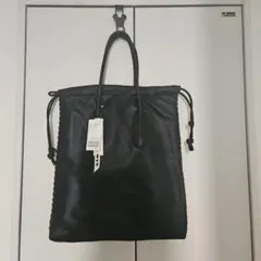 アドかラム　黒 ハンドバッグ