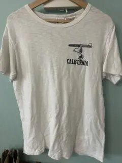 チャンピオン×ピーナッツスヌーピープリントTシャツ