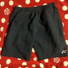 ヨネックス 黒 ハーフパンツ