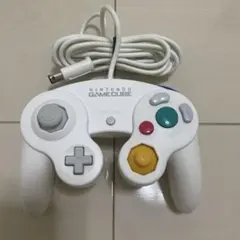 ゲームキューブコントローラー ホワイト 白　純正　後期