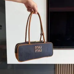 Item thumbnail for item 607aacbc-ba72-4b1d-a674-9f8649582780