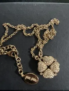 Folli Follie ハート型ネックレス