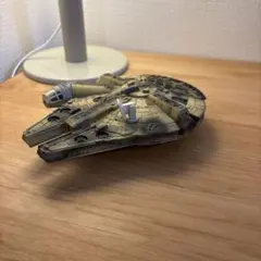 ミレニアム・ファルコン スターウォーズ　模型