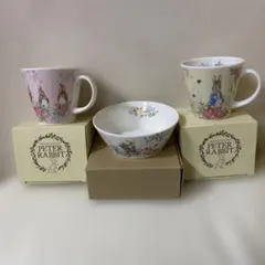 ピーターラビット マグカップ ボウル ダイソーのサムネイル