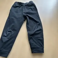 UNIQLO　ウルトラストレッチアクティブジョガーパンツ　110 ブラック